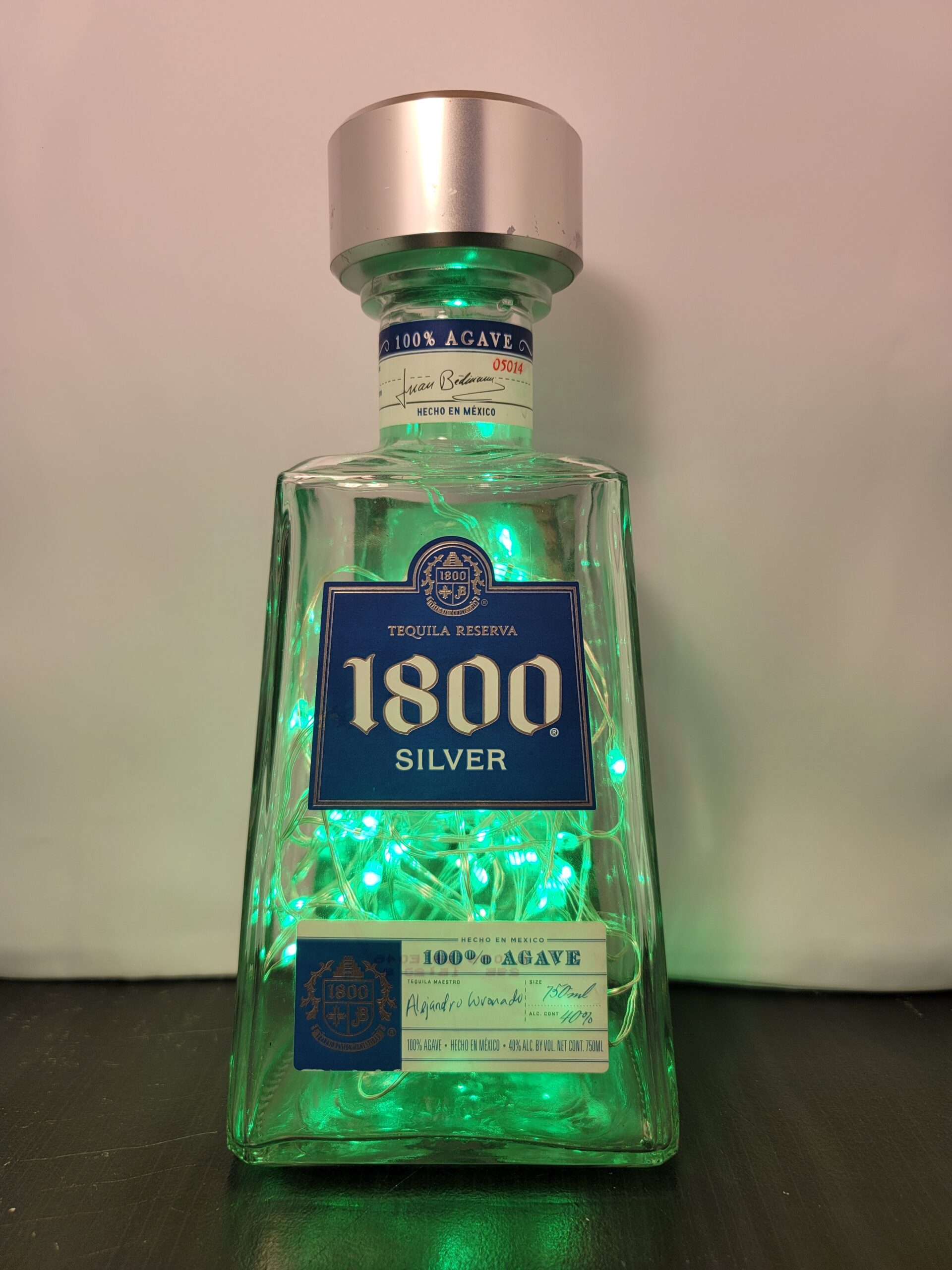クエルボ シルバー 1800 40度 正規 750ml 包装不可 | 酒類の総合